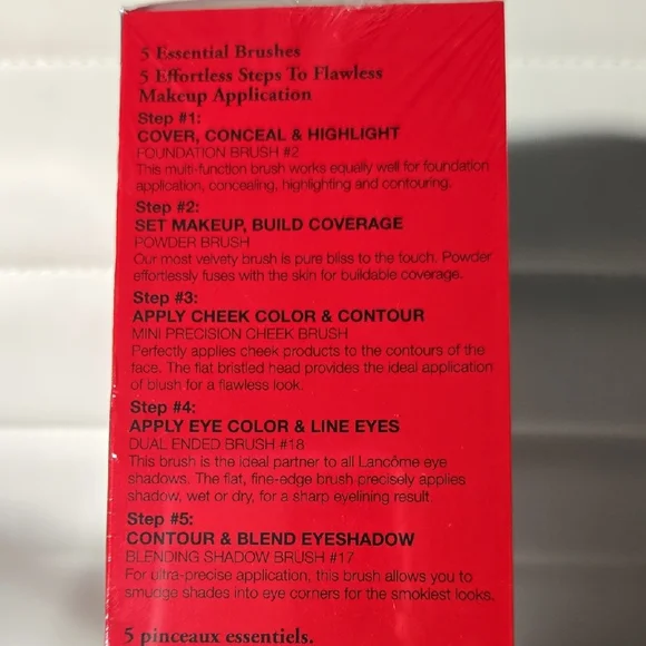 Lancôme Deluxe Brush Set with Red and Silver Case - Picture 5 of 12